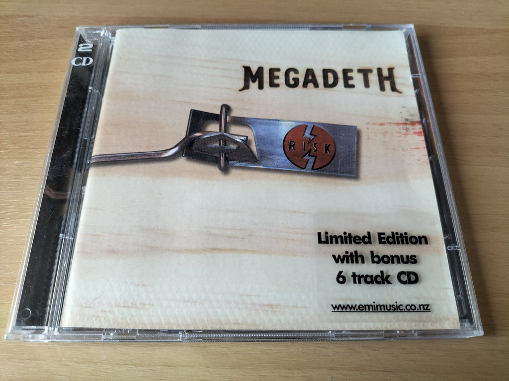 MEGADETH - Risk + "No Risk Disk" 2xCD [2ND HAND]